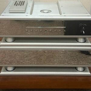 Burmester 069 with external power supply